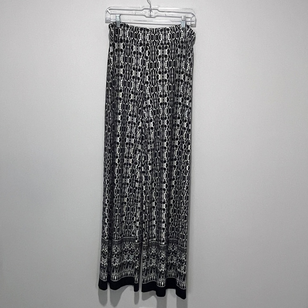 Cato, Black & White pants, Light weight, Size Medium